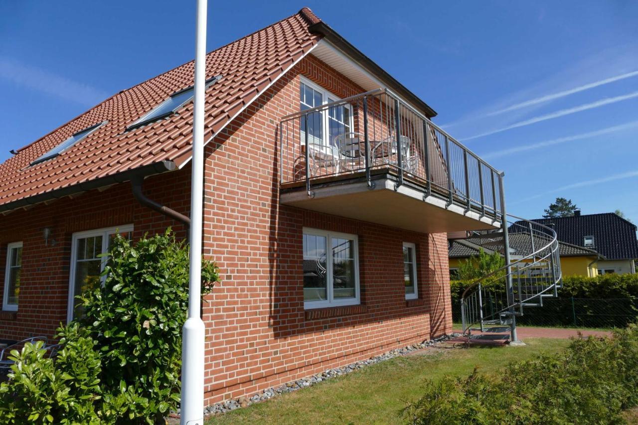 Haus Am Deich Feriendomizil Mit Balkon Daire Baabe Dış mekan fotoğraf