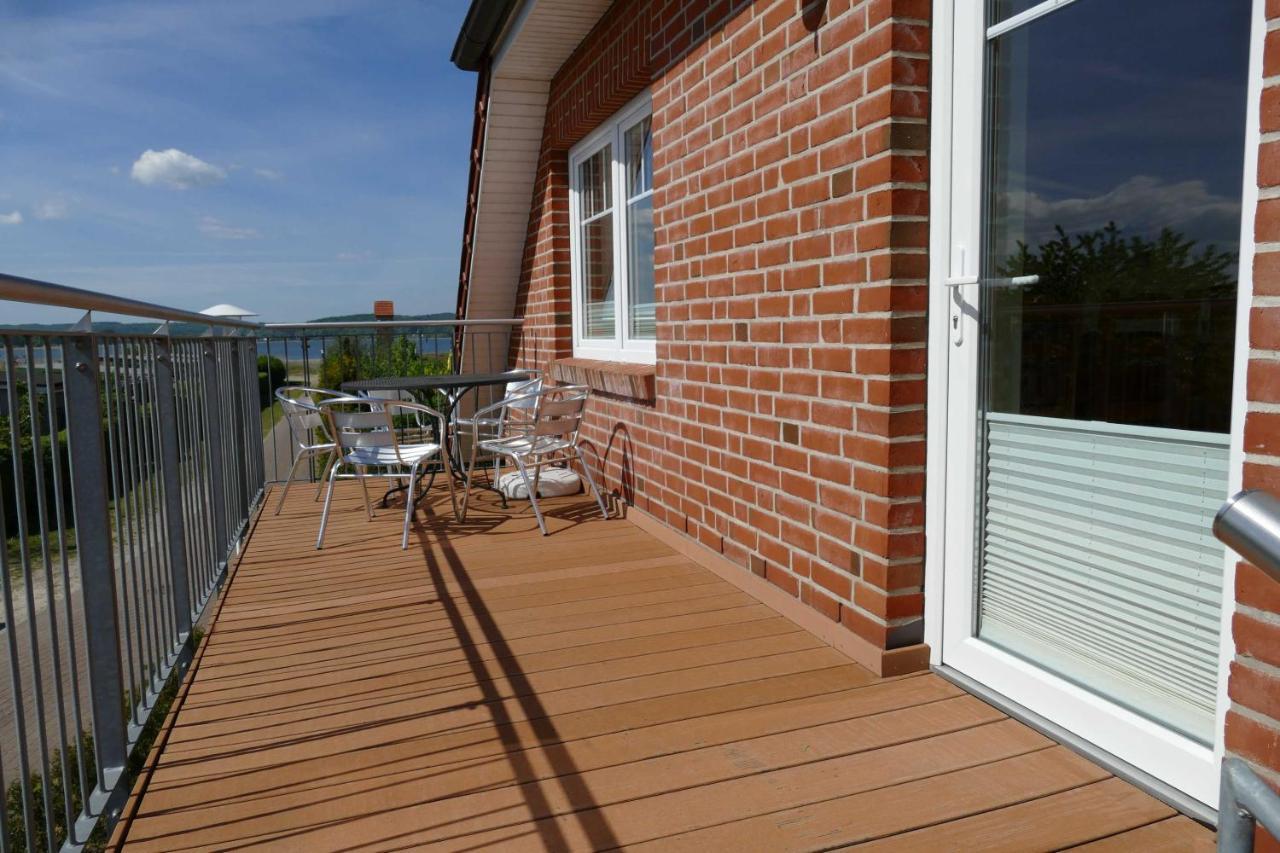 Haus Am Deich Feriendomizil Mit Balkon Daire Baabe Dış mekan fotoğraf