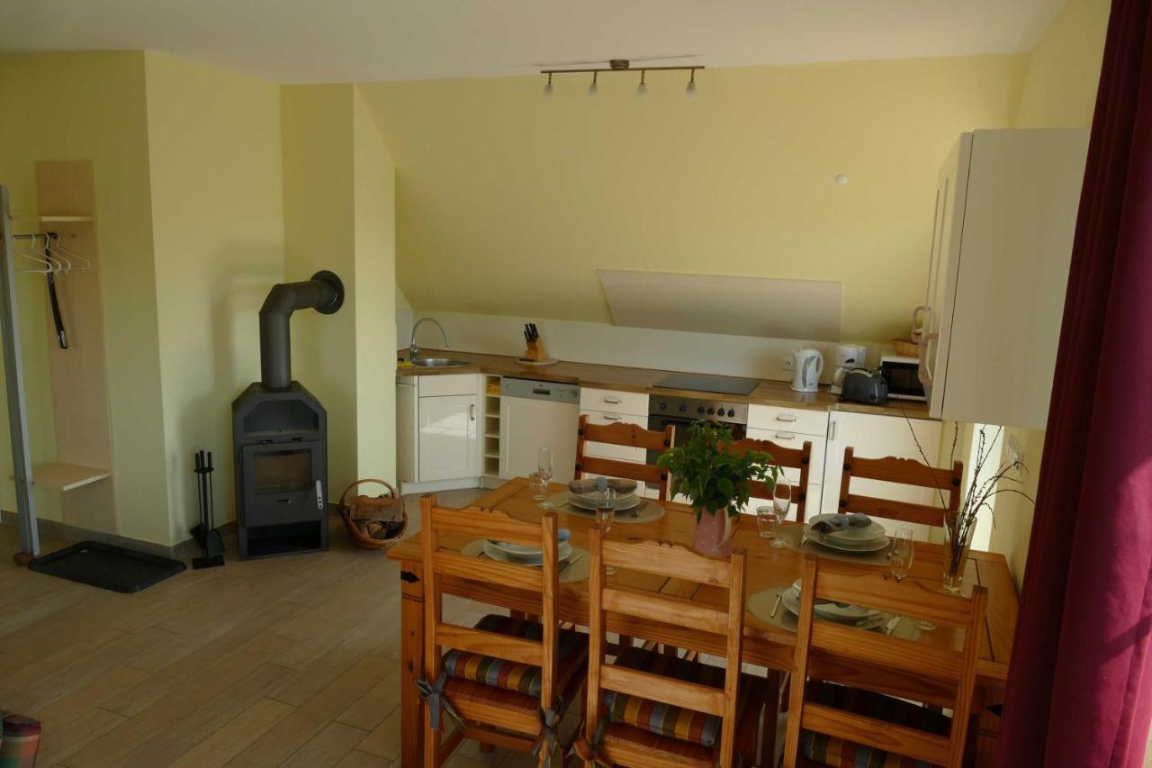 Haus Am Deich Feriendomizil Mit Balkon Daire Baabe Dış mekan fotoğraf