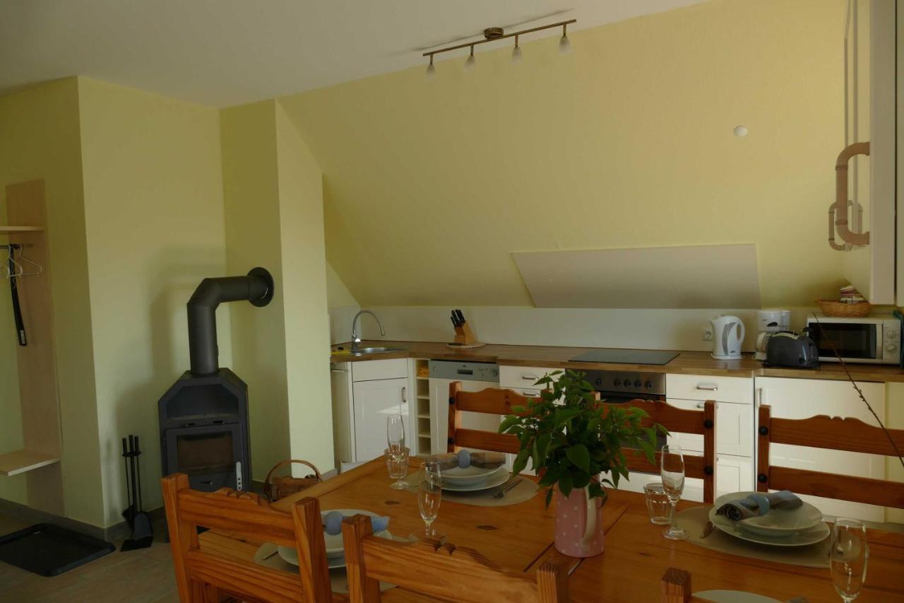 Haus Am Deich Feriendomizil Mit Balkon Daire Baabe Dış mekan fotoğraf